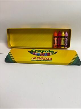 Crayola Lip Smacker Tin with 4 Lip Balms New